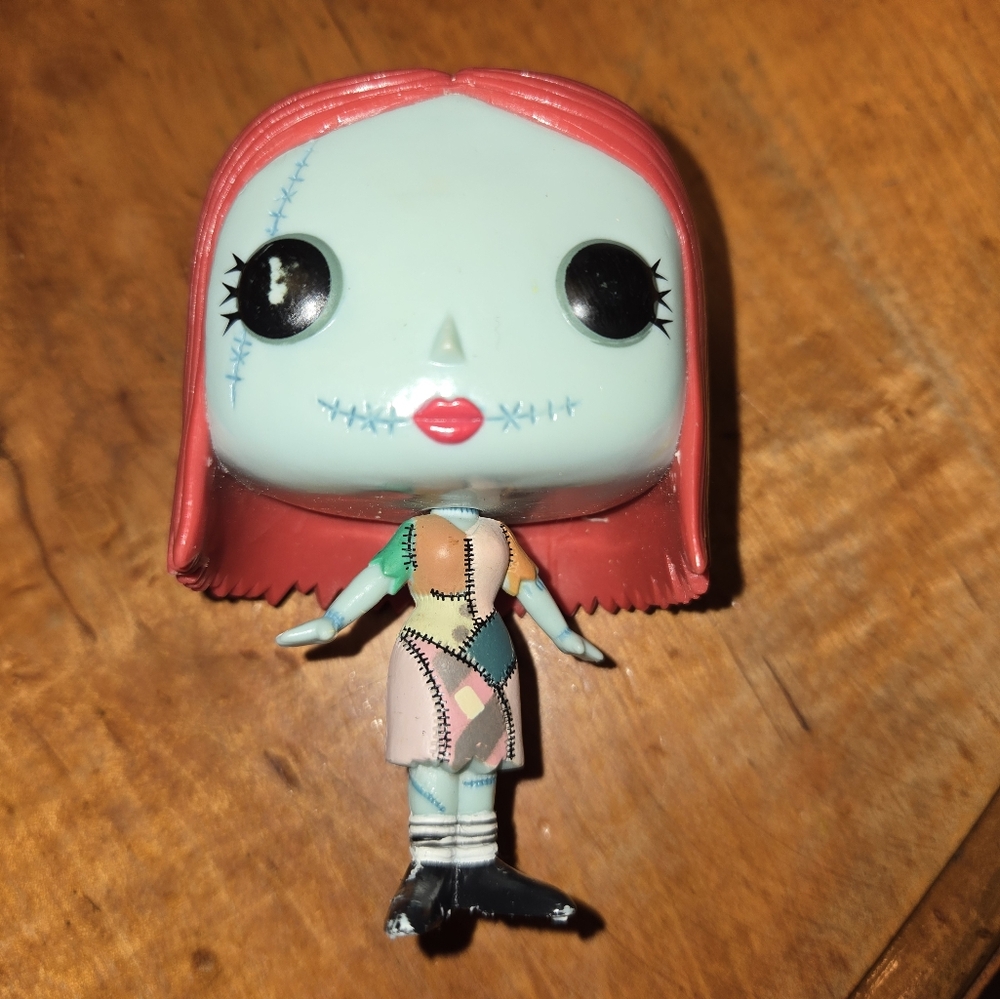 Sally With Rose Funko Pop # 115 Loose Nightmare Before Christmas